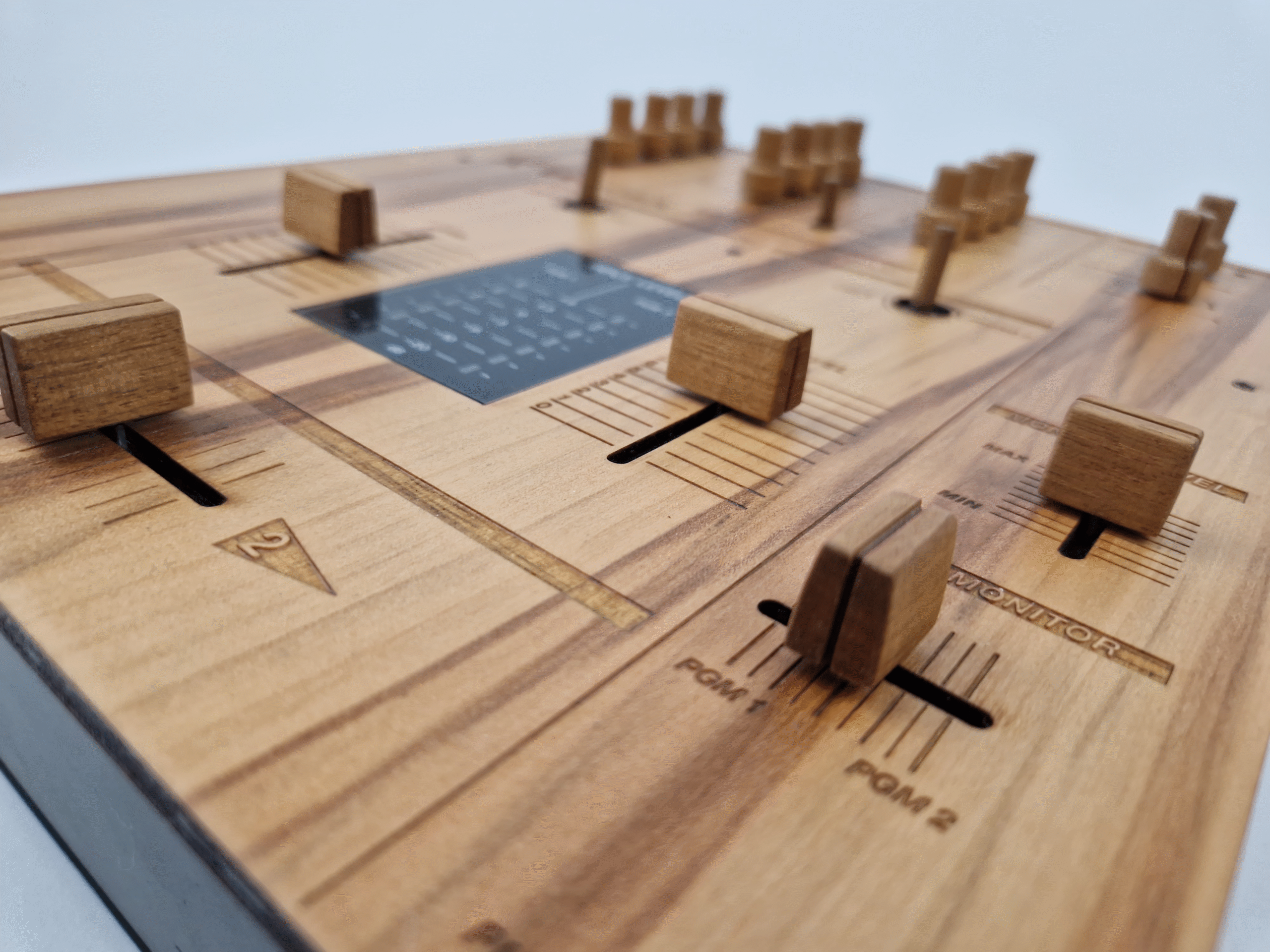 Skullyleo_05_wood_3